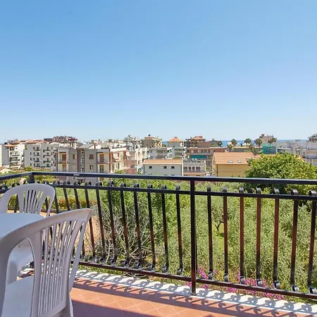 Casa Borgo 3 Daire Pietra Ligure