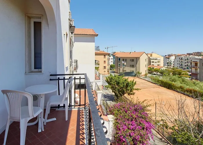 Casa Borgo 3 * Pietra Ligure