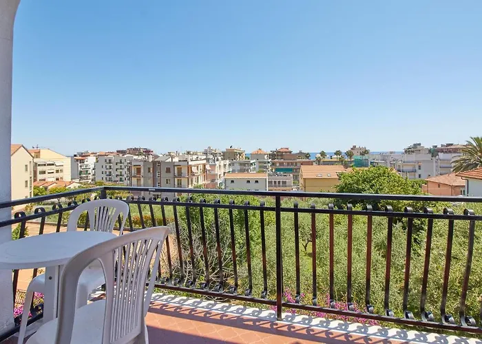 Casa Borgo 3 Daire Pietra Ligure