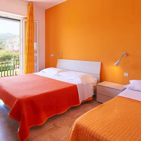 Casa Borgo 3 *